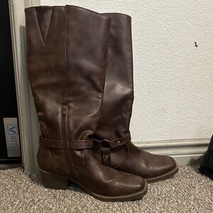 Sugar Brown Heeled Boots